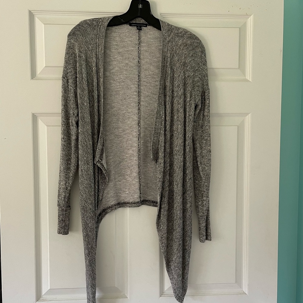 American Eagle Shrug